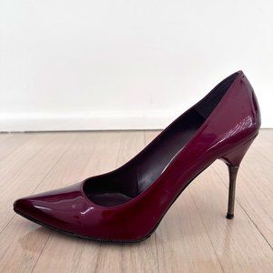 Stuart Weitzman Authentic Women's Burgundy Patent Leather Dagger Pump Heels -US8